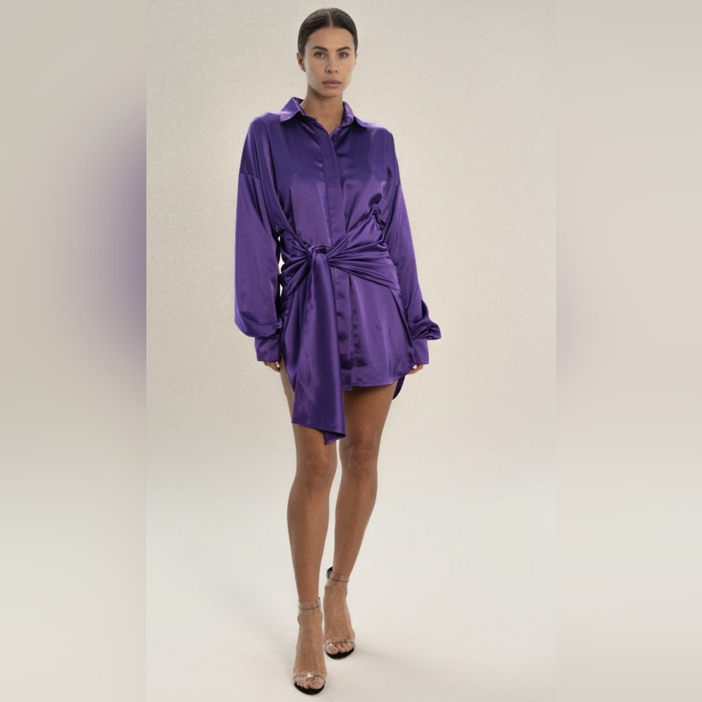 NWT NONCHALANT Label Daphne Dress